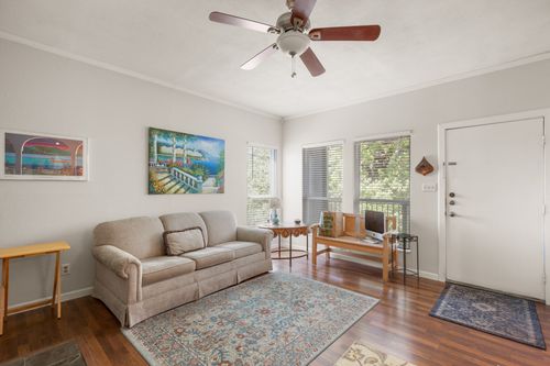 208-1509 W 39th 1/2 St, Austin, TX, 78756-3804 | Card Image