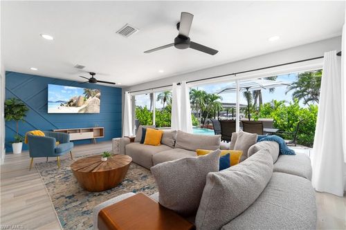 5161 Williams Dr, FORT MYERS BEACH, FL, 33931-4035 | Card Image