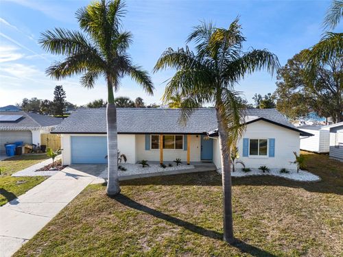 105 12th St Sw, RUSKIN, FL, 33570-4126 | Card Image