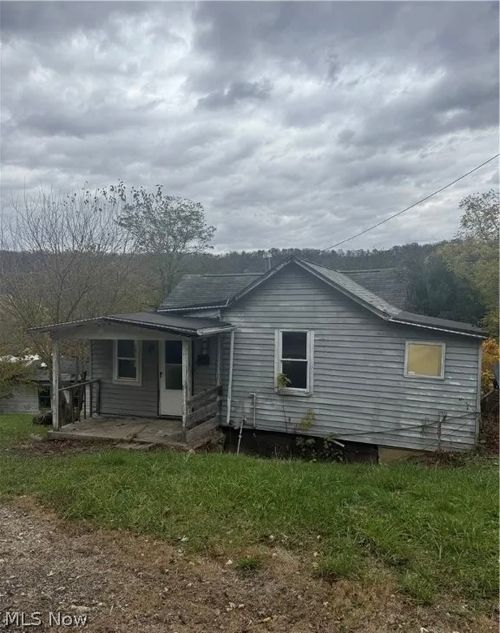 110 Cove Dr, Powhatan Point, OH, 43942-1308 | Card Image