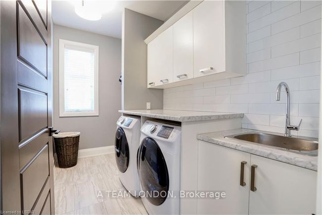1095 Riverbend Rd, House other with 4 bedrooms, 0 bathrooms and 2 parking in London ON | Image 33