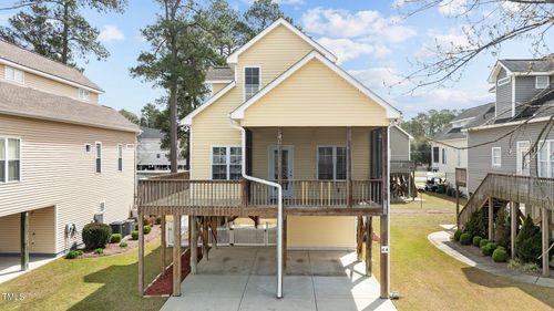 44 Maple Ave, Elizabethtown, NC, 28337-6502 | Card Image