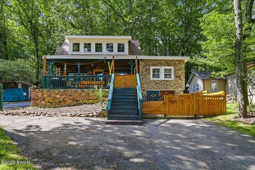 71 S Lake Dr, Lake Harmony, PA, 18624 | Card Image