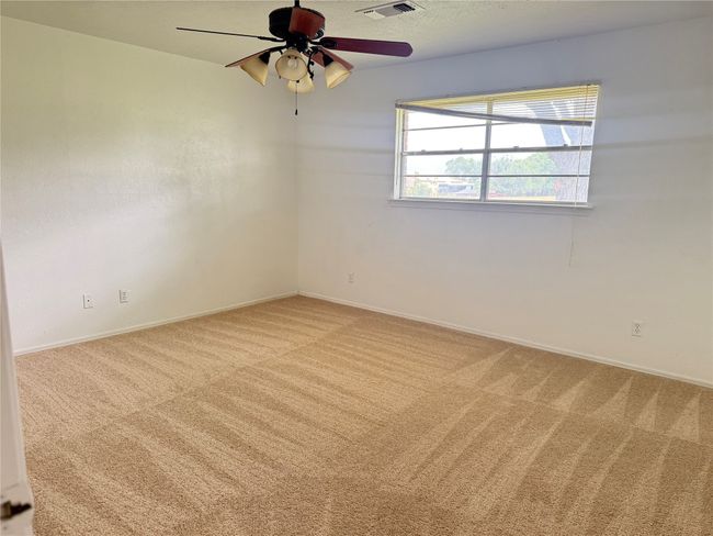 Primary bedrom | Image 8