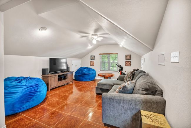 124 Bridgepoint Dr, House other with 4 bedrooms, 4 bathrooms and 2 parking in Kingsland TX | Image 25