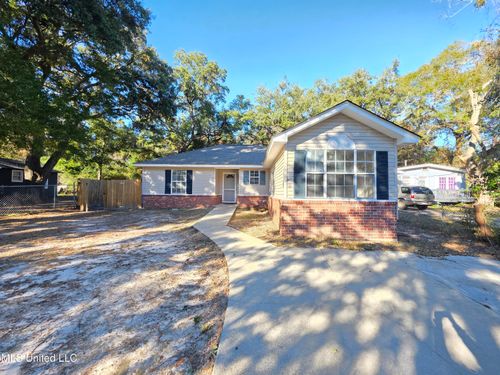 714 Tennessee St, Gulfport, MS, 39501-5465 | Card Image