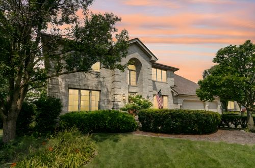 17116 Dooneen Ave, Tinley Park, IL, 60477-3275 | Card Image