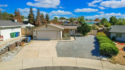 1854 Whistling Dr, Redding, CA, 96003-4596 | Card Image