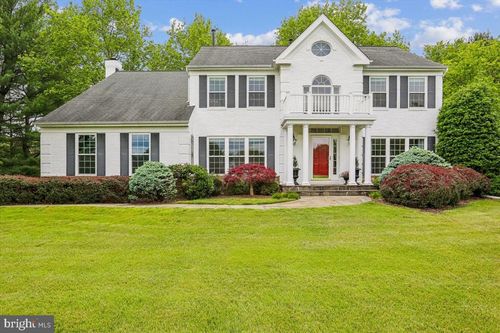 9216 English Meadow Way, GAITHERSBURG, MD, 20882-1349 | Card Image