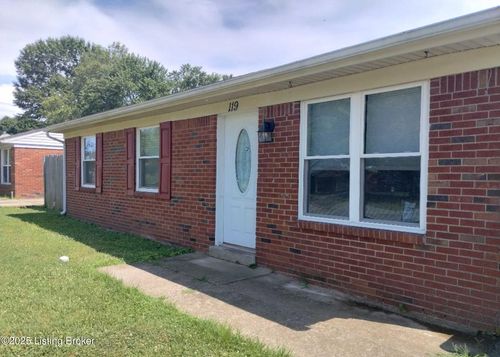 119 E Blue Jay Rd, Louisville, KY, 40229-3660 | Card Image