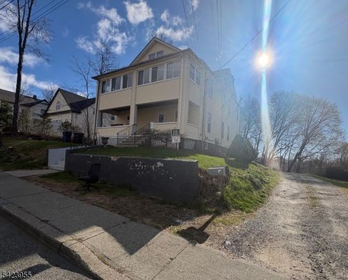 412 N Main St, Wharton, NJ, 07885-1759 | Card Image