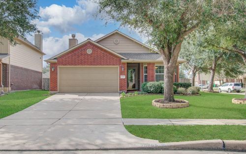 30065 Birchcreek Ln, Brookshire, TX, 77423-1645 | Card Image