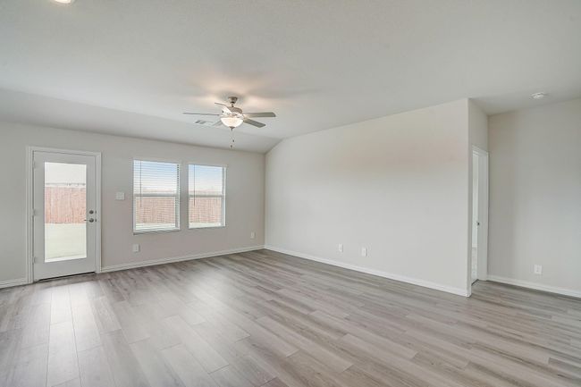 522 Castle Rd, House other with 4 bedrooms, 3 bathrooms and null parking in Sherman TX | Image 8