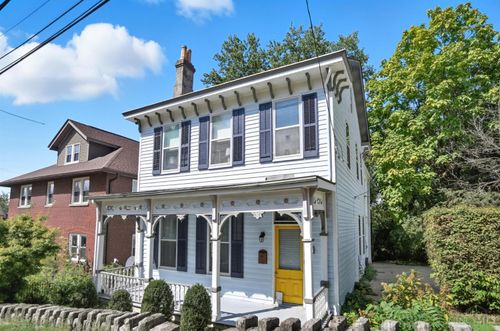 407 Tusculum Ave, Cincinnati, OH, 45226-1724 | Card Image