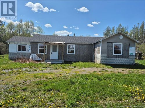 236 Principale Rue, Pointe Verte, NB, E8J2W8 | Card Image