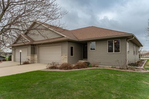 274 Dawn Ave, Saint Charles, MN, 55972-2117 | Card Image