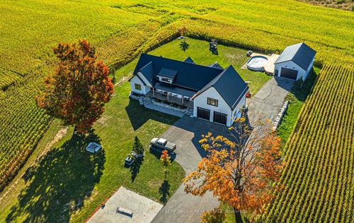 {{alt}} | Card Image