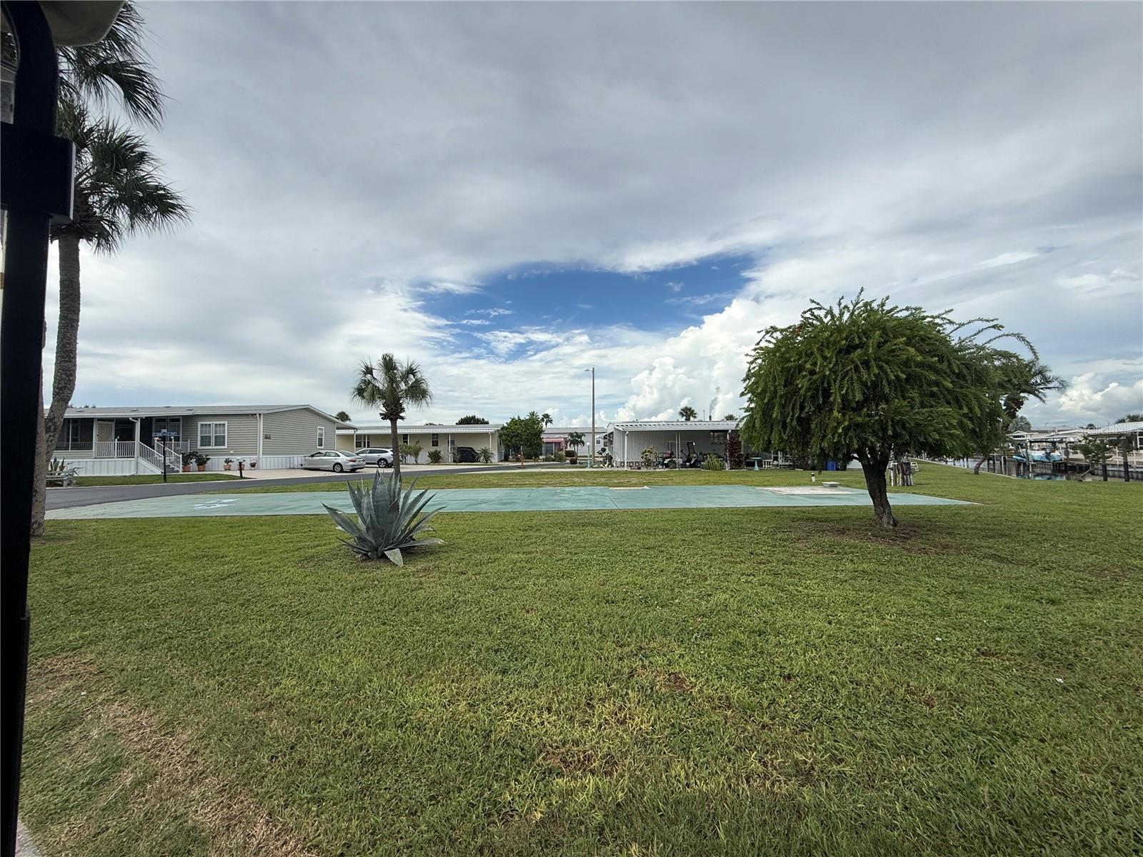 101 E Saint Lucia Loop, For Sale in APOLLO BEACH - eXp Realty