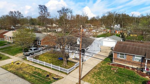 8701 Moody Rd, Louisville, KY, 40219 | Card Image