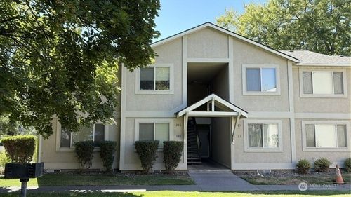 206-1910 J St, Walla Walla, WA, 99362-2398 | Card Image