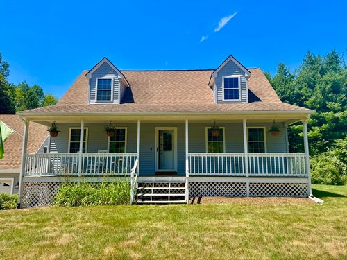 213 Cedar St, Sturbridge, MA, 01518-1123 | Card Image