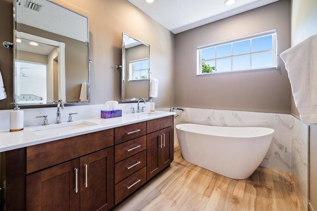 138 Poinciana Dr, House other with 3 bedrooms, 3 bathrooms and null parking in Jupiter FL | Image 16