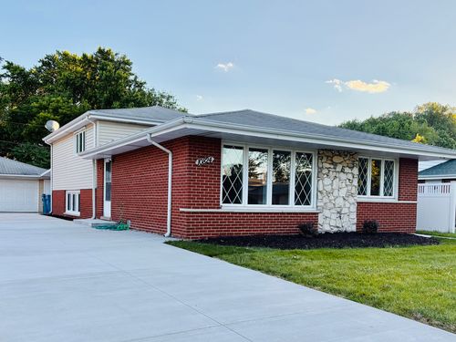 10824 Laramie Ave, Oak Lawn, IL, 60453-5108 | Card Image