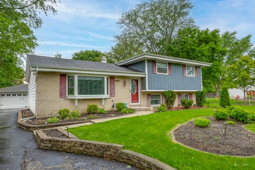 5S300 Tuthill Rd, Naperville, IL, 60563-8507 | Card Image