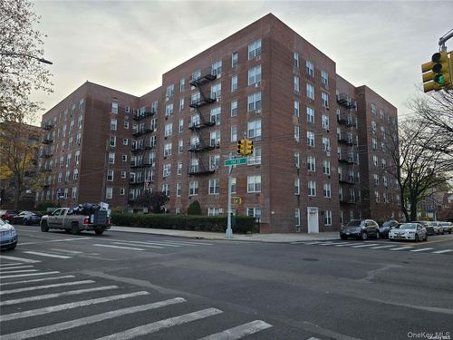 6a-35-10 150th St, Flushing, NY, 11354-3818 | Card Image