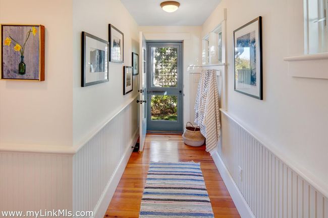 94 Menemsha Inn Rd, House other with 6 bedrooms, 5 bathrooms and null parking in Chilmark MA | Image 11