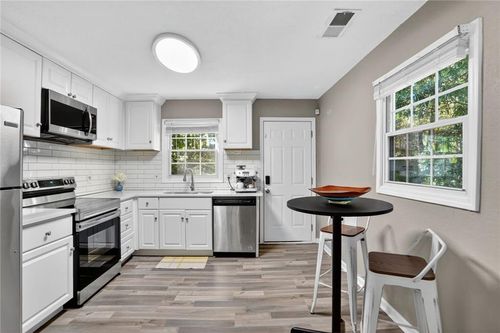 2019 Grant Rd Sw, Atlanta, GA, 30331-5709 | Card Image