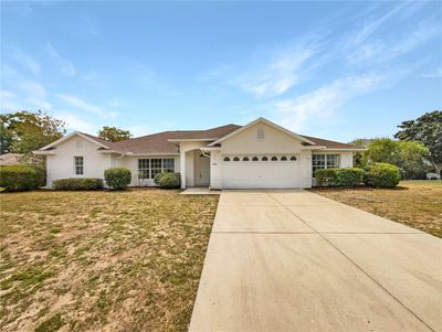 2289 Lake Pointe Circle, House other with 3 bedrooms, 2 bathrooms and null parking in Leesburg FL | Image 1