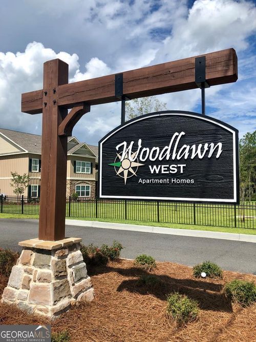 m4-75 Woodlawn Dr, Dublin, GA, 31021-5582 | Card Image