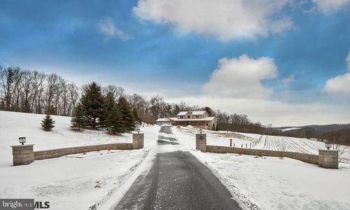 131 Watson Ln, BELLEFONTE, PA, 16823-4449 | Card Image