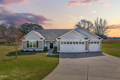 123 Agriculture St, Benson, NC, 27504-6399 | Card Image