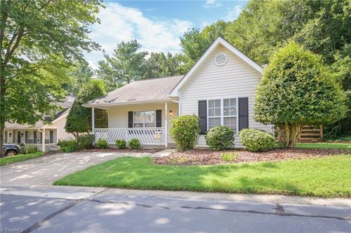 200 Adams Morgan Ct, Winston Salem, NC, 27103-5266 | Card Image