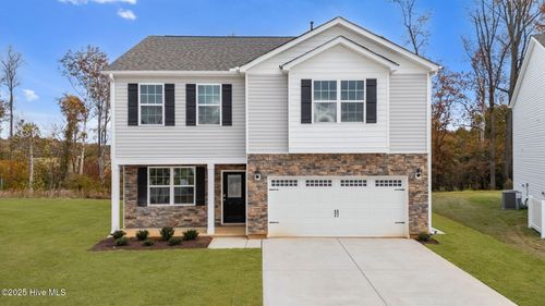 1002 Middlecrest Dr, Rocky Mount, NC, 27804 | Card Image