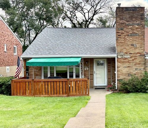 49 Greenbriar Dr, Pittsburgh, PA, 15220-1814 | Card Image