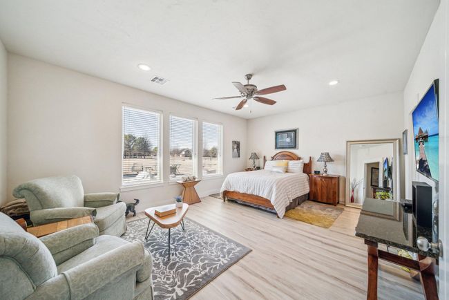 Primary Suite | Image 17