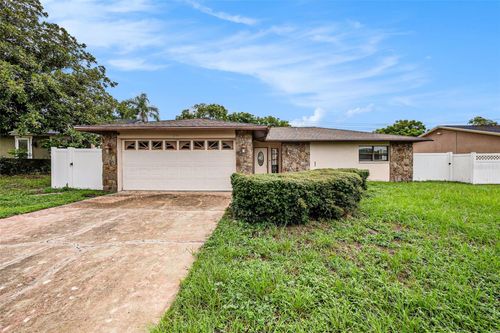 8744 Andros Ln, Port Richey, FL, 34668-5901 | Card Image
