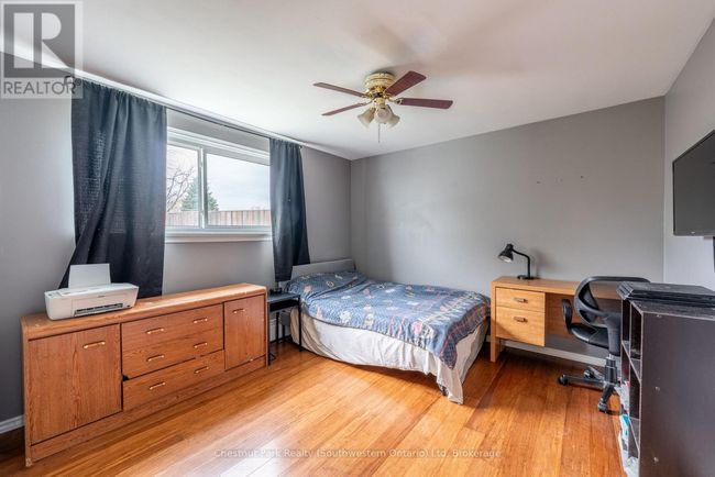 7 - 37 Conroy Cres, Condo with 2 bedrooms, 1 bathrooms and 1 parking in Guelph ON | Image 19