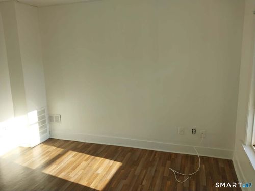 159 Fillmore St, New Haven, CT, 06513-3057 | Card Image