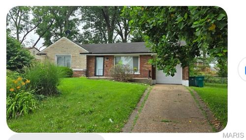 9239 Astoria Dr, Saint Louis, MO, 63137-1605 | Card Image