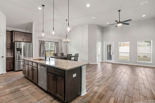 4818 Blue Jasmine, San Antonio, TX, 78245-4782 | Card Image