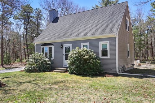 36 Winston Ave, Bourne, MA, 02532-2371 | Card Image