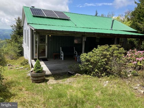 46 Pond Rd, Franklin, WV, 26807 | Card Image