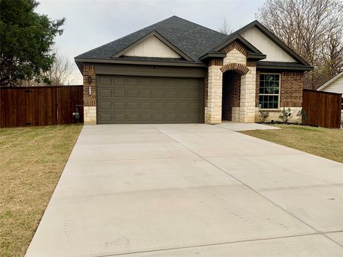 602 N Watson St, Seagoville, TX, 75159-3772 | Card Image