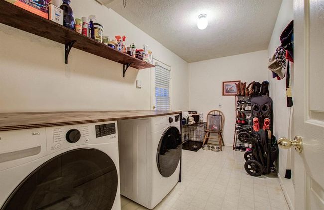 Laundry/Mud room | Image 21