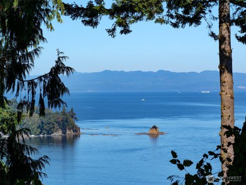 9999 W Bachelor Rock Dr, Port Angeles, WA, 98363 | Card Image