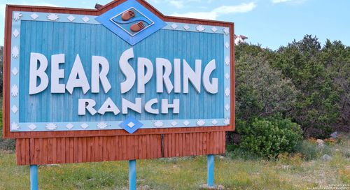 282 County Road 2755, Mico, TX, 78056-5682 | Card Image